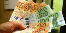 Euro stabile sul dollaro a 1,1534