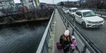 La Russia colpisce un altro importante ponte di Kiev