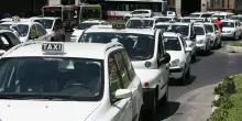 Caro carburanti, presidio di taxi e Ncc davanti al Mit