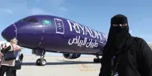 Media, 'fumo e fiamme vicino all'aeroporto di Riad'