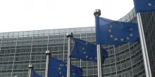 La Commissione boccia i tagli al bilancio Ue proposti dalla presidenza