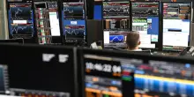 Borsa: l'Europa chiude incerta, Parigi -0,33%