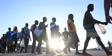Berlino: 'Applichiamo il Patto Ue sui migranti, verso respingimenti in Italia e Grecia'