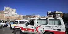 Yemen, 7 morti e 40 feriti in un attacco saudita contro un mercato a Taiz
