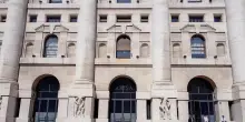 Borsa: Milano sale (+0,6%), sprint di Amplifon, Lottomatica e Saipem