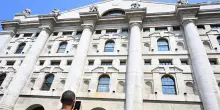 Consob, Piazza Affari regina d'Europa, ma il mercato si restringe