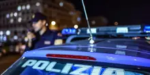 Controllo in piazza di spaccio a Catania, 3 poliziotti aggrediti e feriti