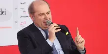 Donnet, 'risultati eccellenti, avanti con l'intelligenza artificiale'