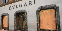 Paura di nuovi disordini a Milano, chiudono i negozi del lusso