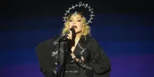 Cover IA di Like a Prayer di Madonna scala le classifiche, scatta la stretta in Australia