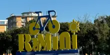 Rimini rompe un tab&ugrave;, via libera ai balli in spiaggia nei maxi bagni