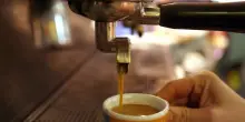 &Egrave; caro tazzina, l'espresso costa 1,29 euro, il 24% pi&ugrave; del 2021
