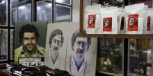 Colombia, Medell&iacute;n demolisce una villa abbandonata della moglie di Pablo Escobar