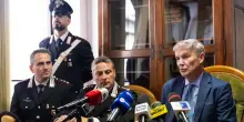Donna morta a Parma, 'non si pu&ograve; escludere n&eacute; l'omicidio n&eacute; il suicidio'