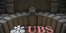 Parlamento svizzero vota aumento requisiti capitale per Ubs