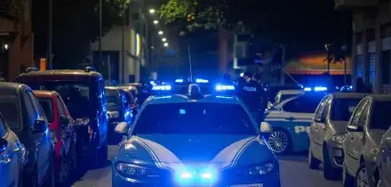 La denuncia: 'Un rabbino preso a botte alla fermata del bus a Milano'