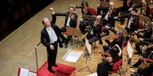 Ilia Gringolts debutta con la Filarmonica del Comunale di Bologna, dirige Abbado