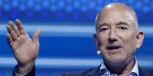 Media, Bezos vicino ad accordo per una quota del Liverpool