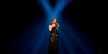 Noemi, dopo la caduta dal palco riprogrammato il tour estivo