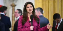 Trump torna a attaccare Cnn e Ms Now: 'Hanno una dipendenza da me, sono malati e dementi'