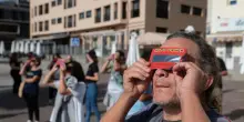 La Spagna si prepara all'eclissi 12 agosto, corsa agli occhiali, milioni in viaggio