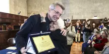 Addio ad Angela Salomone, moglie di Mimmo Jodice. Giuli 'presenza preziosa'