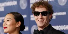 Cnn, 'Zuckerberg cambia ancora look, ritorno allo stile geek'