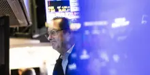 Wall Street apre in calo, Dj -0,80%, Nasdaq -0,39%