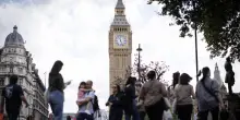 Uk, l'economia cresce, a giugno un inaspettato +0,3%