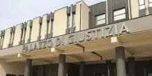Anziana uccisa a colpi di pietra, al vaglio la posizione del marito