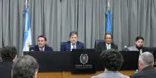 Il processo Maradona proseguir&agrave; nonostante lo scambio delle cartelle cliniche