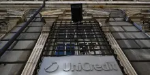 Ipotesi di vendita della quota di Berlino in Commerz a Unicredit