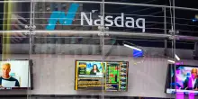Wall Street apre poco mossa e contrastata, Dj a -0,01% e Nasdaq a +0,09%