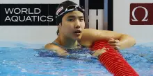 Nuoto: ancora un'impresa della cinese Yu, campionessa d'Asia a soli 13 anni
