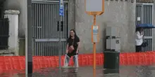Maltempo a Milano, nella notte esonda il Lambro poi rientra