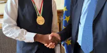 Valditara premia lo studente che salv&ograve; la prof, 'orgogliosi di te'
