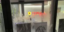 Sgombero 'Bosco Ospizio', attivisti imbrattano la sede Conad a Bologna