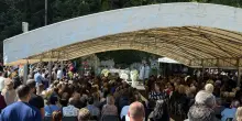 Operaio morto al Colosseo, vescovo 'il lavoro dia vita non morte'