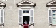 Il Papa: "Ho un nodulo al polmone, ho deciso di operarmi"