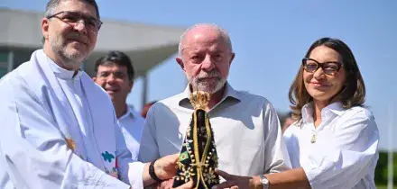 Brasile, migliaia in piazza a Rio per sostenere la rielezione di Lula