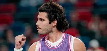 Tennis: Alcaraz ai quarti a Vienna, battuto Basilashvili