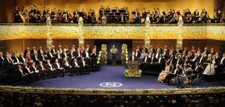 ++ Nobel per l'economia a Robert E. Hall e Michael Woodford ++