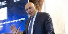 Crosetto: 'Un grave errore limitare a Kiev l'accesso ai satelliti'
