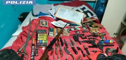 Arrestato 19enne nel Pavese, aveva armi e simboli nazisti
