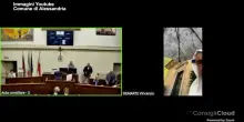 Alessandria, il capogruppo di Forza Italia si collega alla commissione dalla Spa