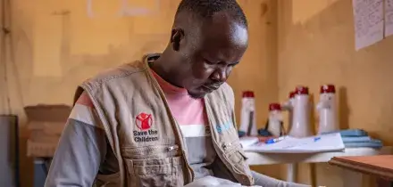 Save The Children, 1 bambino su 4 nel mondo in grave povert&agrave; alimentare