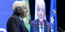Mattarella promulga la 'giornata carta' ma avverte, aumentano vertiginosamente