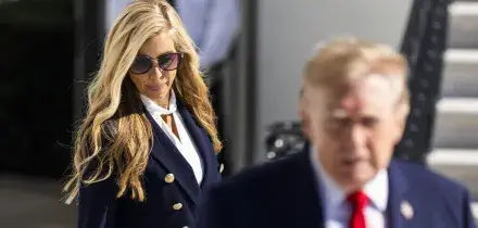 Trump caccia la portavoce della Casa Bianca dopo solo cinque giorni