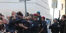 Tensioni all'ex Ghetto ebraico a Roma, insulti e urla contro l'Anpi
