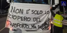 La protesta dei Tir infiamma il Sud, blocchi e code